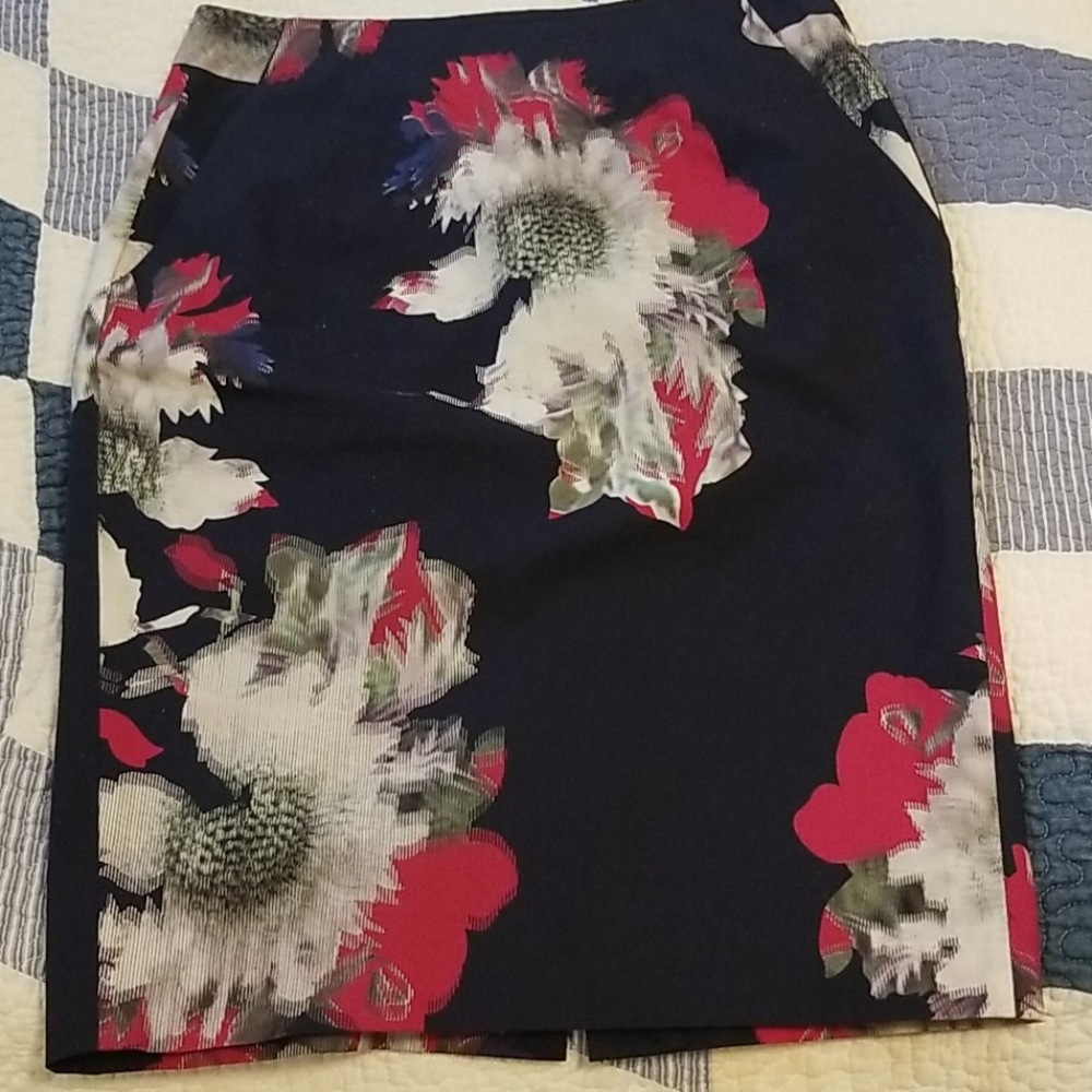 French Connection Pencil Skirt Size 6
